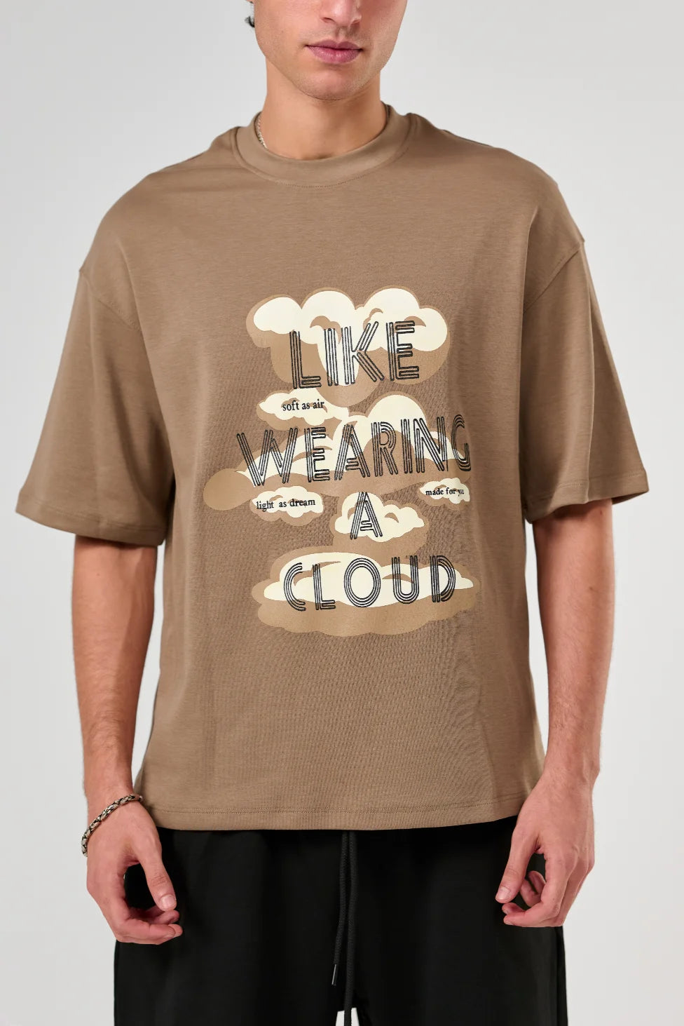 I Like Wearing a Cloud Oversized Top
